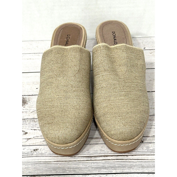 Donald J. Pilner Clogs Beige Tan Mules Wedge Shoes Size 7M - Picture 11 of 16